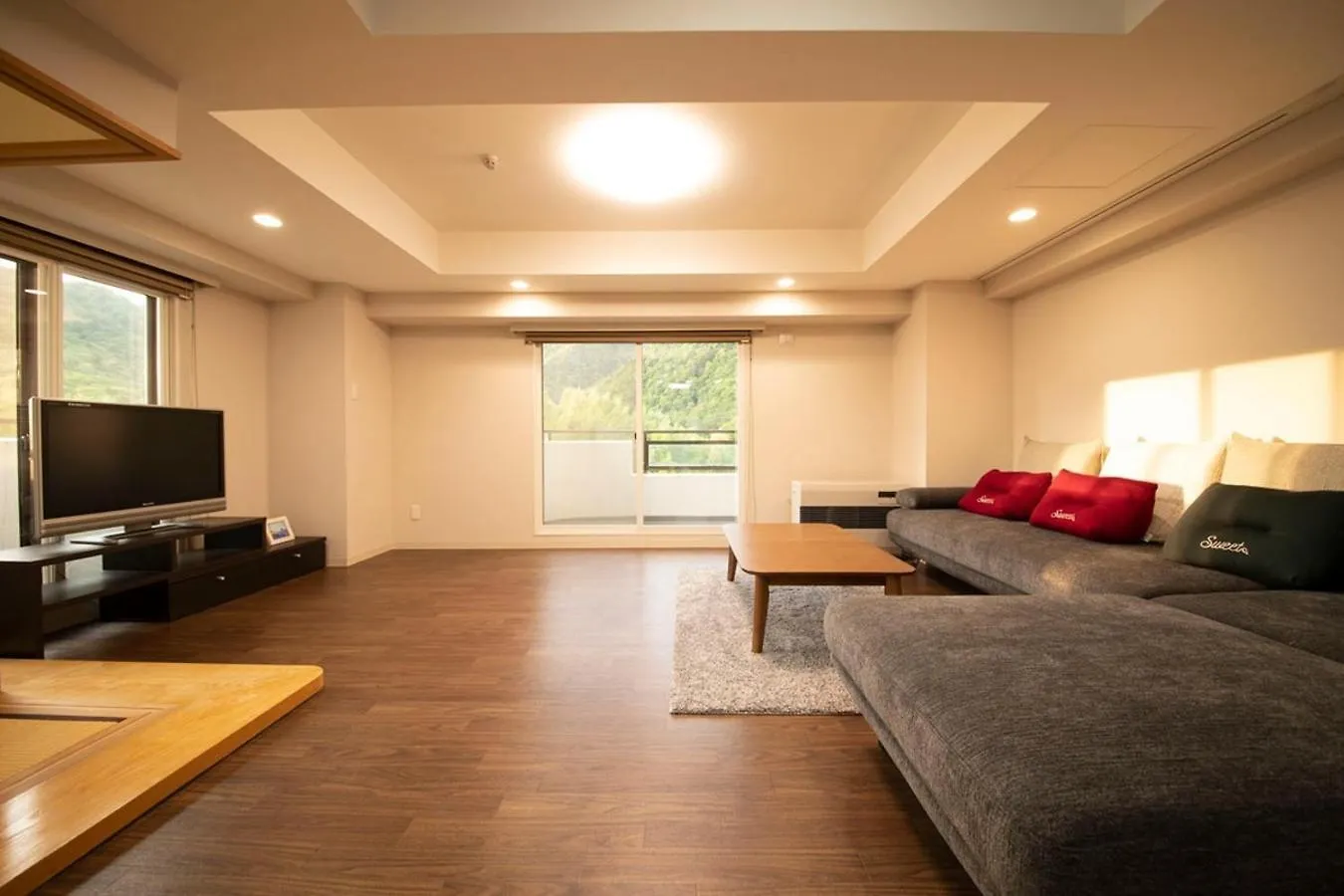 Апартаменты Lions Mansion Sanbankan Room 602 - Vacation Stay 14372 Саппоро